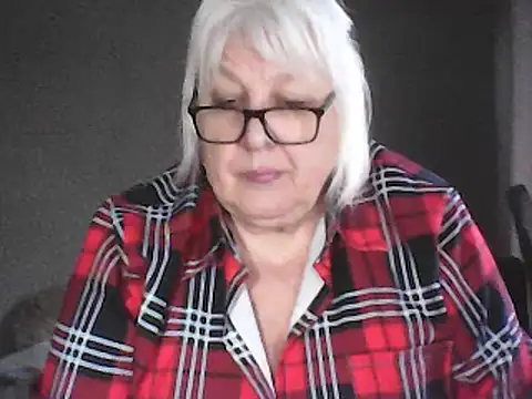 Alexia64231 online show from February 24, 2026, 2:18 pm