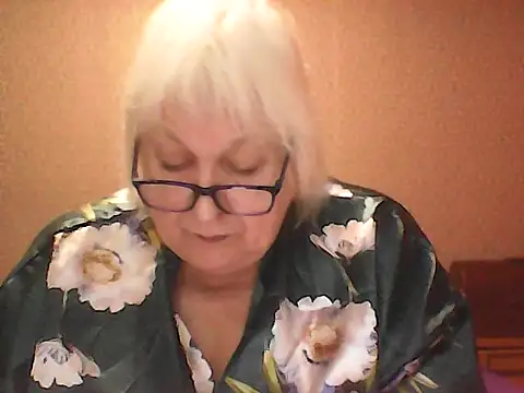 Alexia64231 online show from October 13, 2025, 1:18 am