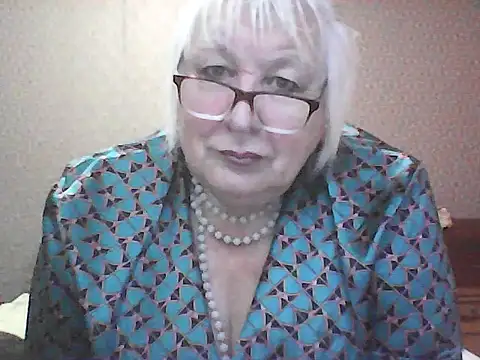 Alexia64231 online show from October 24, 2025, 2:43 am