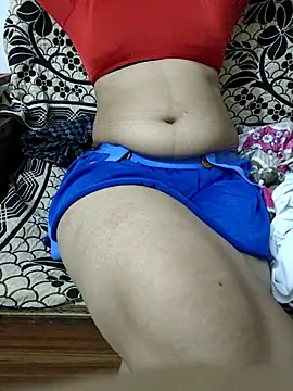 bunny-baby27 online show from April 26, 2026, 6:43 am