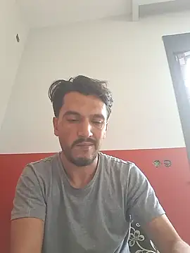 Snapshot of bisexsualman chatting on June 16, 2026, 8:14 am bisexsualman online show from June 16, 2026, 8:14 am