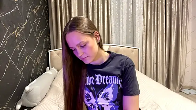 Snapshot of SoSweetGirl chatting on September 21, 2025, 6:02 pm SoSweetGirl online show from September 21, 2025, 6:02 pm