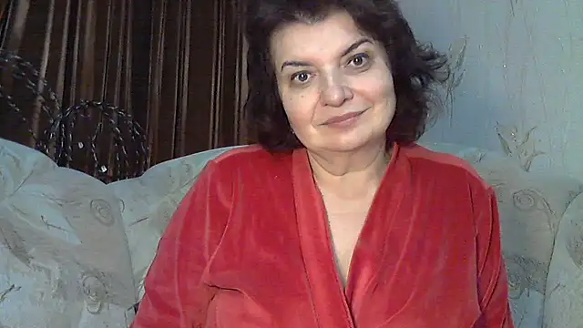 Snapshot of LedyNika chatting on November 10, 2025, 8:47 pm LedyNika online show from November 10, 2025, 8:47 pm