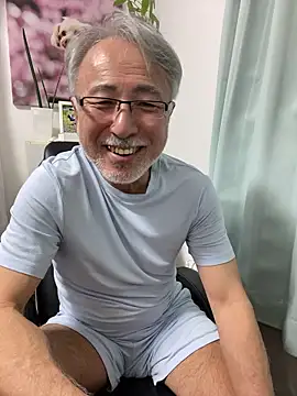 Snapshot of gholly2007 chatting on March 2, 2026, 12:56 pm gholly2007 online show from March 2, 2026, 12:56 pm