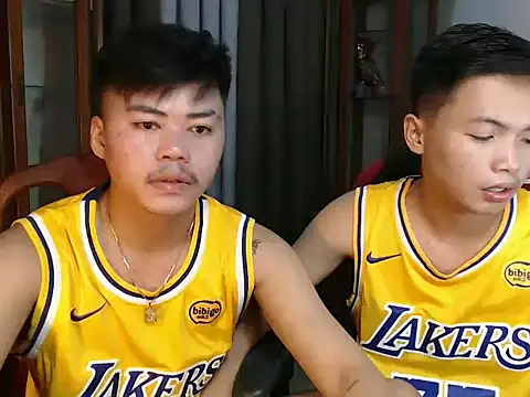 hot emman online show from September 26, 2025, 12:50 am