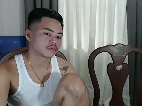 hot emman online show from September 22, 2025, 11:44 pm