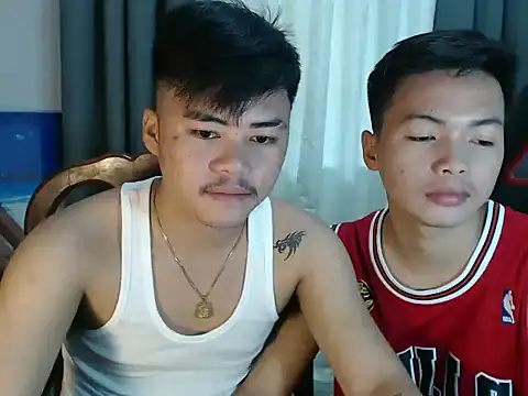 hot emman online show from September 27, 2025, 2:07 am