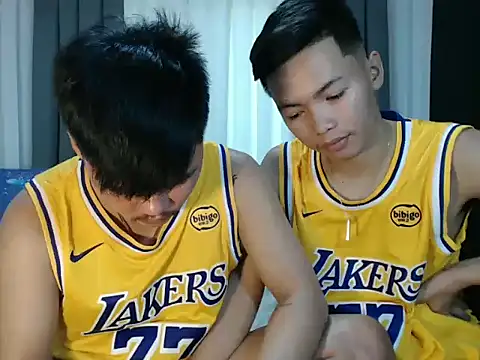 hot emman online show from October 1, 2025, 2:49 am