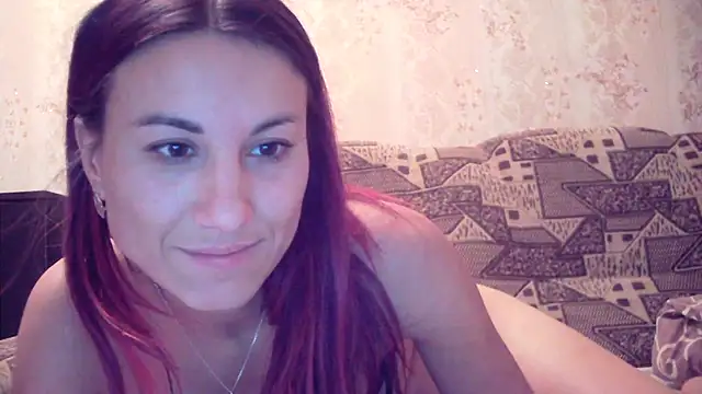 kiss lovely  online show from September 16, 2025, 8:32 pm