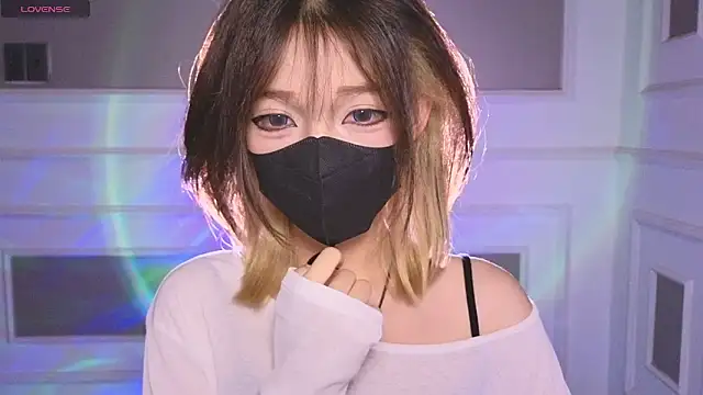      Panda      online show from May 19, 2026, 4:41 am