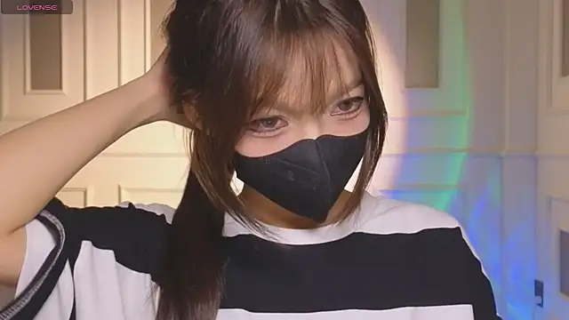      Panda      online show from February 25, 2026, 3:18 am