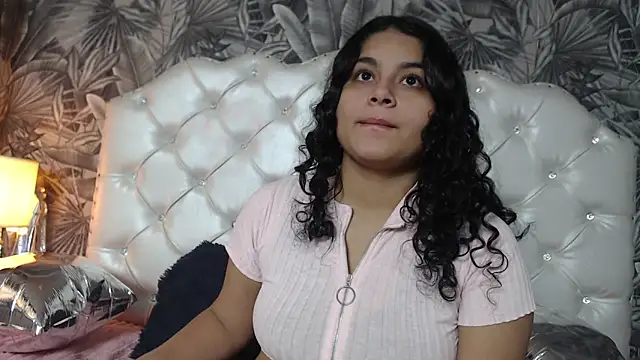 RylieRoss online show from January 17, 2026, 1:26 pm