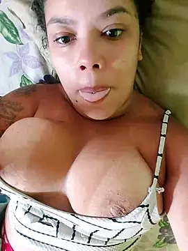 biancaalvess online show from February 10, 2026, 12:04 pm