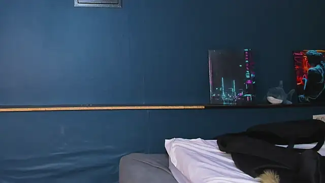 Lillie Berry online show from April 5, 2026, 4:19 am