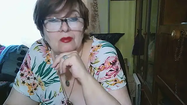 VeronicaGold511 online show from September 30, 2025, 7:36 am