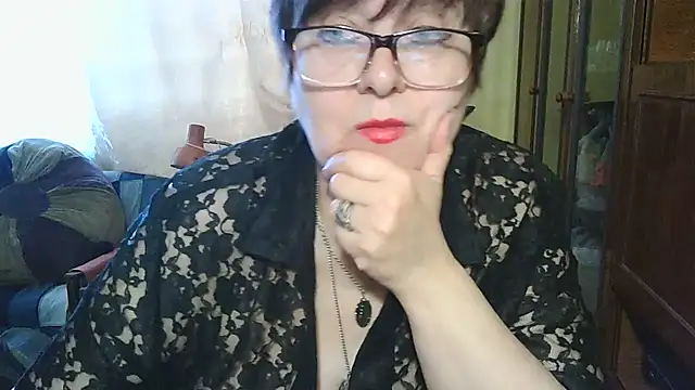 VeronicaGold511 online show from April 4, 2026, 7:37 am