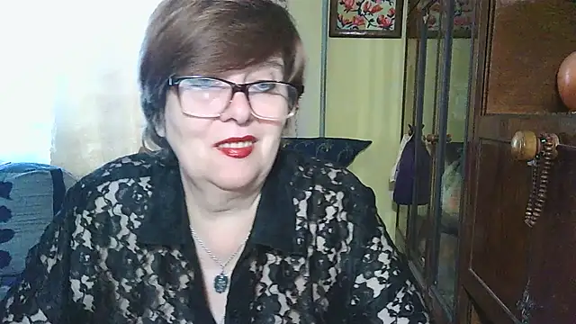 VeronicaGold511 online show from October 6, 2025, 7:09 am