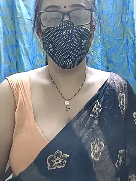 Snapshot of sweet-lotus chatting on May 15, 2026, 10:08 pm sweet-lotus online show from May 15, 2026, 10:08 pm