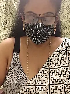 sweet-lotus online show from September 19, 2025, 5:06 pm