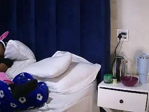 Babysex32 online show from November 21, 2025, 12:26 pm