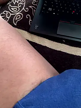 femboy21gy online show from January 12, 2026, 4:25 pm