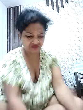 Snapshot of Cute-Janvi20 chatting on May 12, 2026, 5:48 am Cute-Janvi20 online show from May 12, 2026, 5:48 am