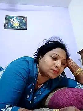 Cute-Janvi20 online show from October 14, 2025, 3:56 pm