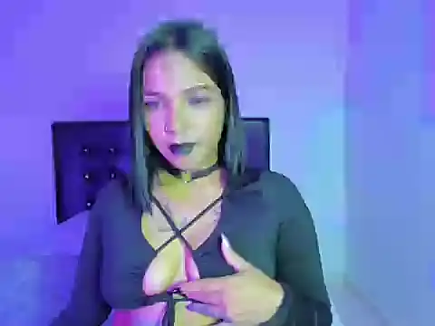 Amelia Heaven online show from May 5, 2026, 9:07 pm