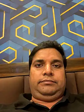 jucydick010887 online show from December 4, 2025, 11:42 am