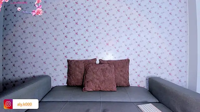 Alykass online show from May 13, 2026, 8:38 pm