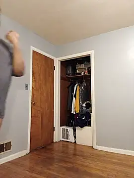 funandfreakyguy 97 online show from April 2, 2026, 10:38 pm