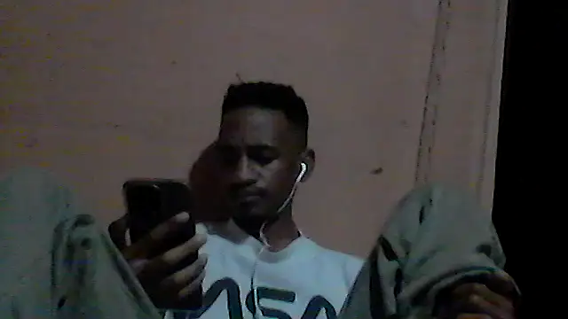 Snapshot of gemini_loops chatting on July 21, 2026, 7:48 pm gemini loops online show from July 21, 2026, 7:48 pm