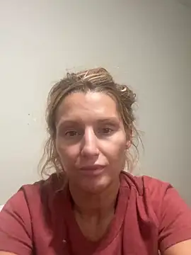 Snapshot of BaddieBossXX2 chatting on June 27, 2026, 9:54 pm BaddieBossXX2 online show from June 27, 2026, 9:54 pm
