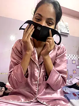 Snapshot of Sandhya_77 chatting on October 18, 2025, 5:20 am Sandhya 77 online show from October 18, 2025, 5:20 am