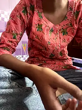 Snapshot of Sandhya_77 chatting on October 13, 2025, 5:42 am Sandhya 77 online show from October 13, 2025, 5:42 am