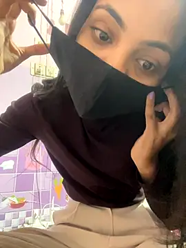 Snapshot of Sandhya_77 chatting on November 27, 2025, 5:41 am Sandhya 77 online show from November 27, 2025, 5:41 am