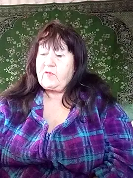 CrystalLime6411 online show from February 6, 2026, 7:59 am