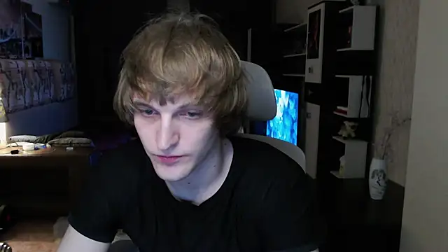 Playersuperstar online show from April 9, 2026, 7:42 pm