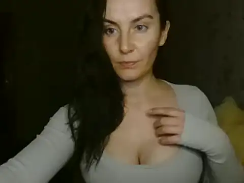 KatalinaQE online show from September 19, 2025, 5:28 pm