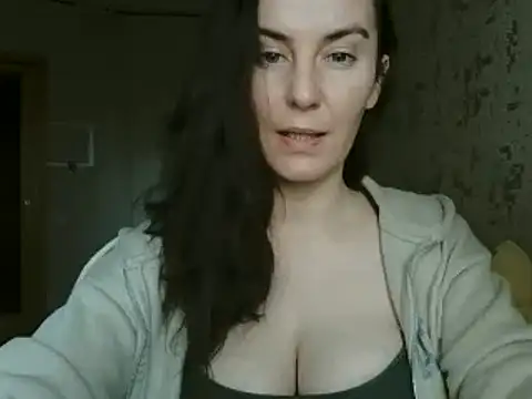 KatalinaQE online show from October 3, 2025, 8:16 am