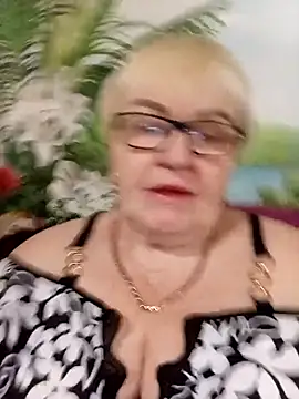 VioletSweet5566 online show from January 10, 2026, 7:47 am