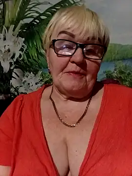 VioletSweet5566 online show from January 6, 2026, 7:29 pm