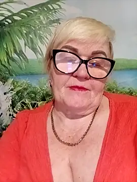Snapshot of VioletSweet5566 chatting on April 27, 2026, 4:27 pm VioletSweet5566 online show from April 27, 2026, 4:27 pm