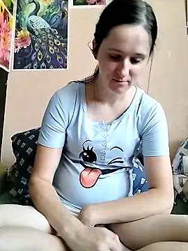 Snapshot of HardCouple33 chatting on June 2, 2026, 7:08 am HardCouple33 online show from June 2, 2026, 7:08 am