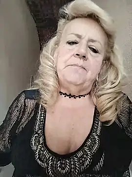 Belladama61 online show from September 27, 2025, 12:22 pm