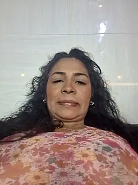 floresblancas online show from October 18, 2025, 12:07 pm