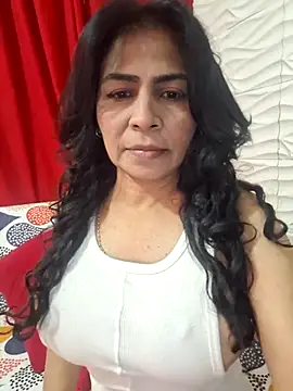 Snapshot of floresblancas chatting on June 6, 2026, 6:02 pm floresblancas online show from June 6, 2026, 6:02 pm