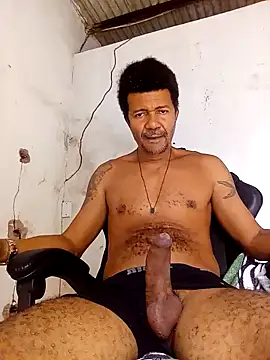 moreno25centimetro online show from February 21, 2026, 12:40 pm