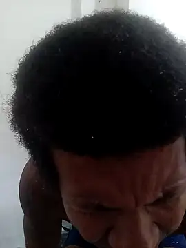 moreno25centimetro online show from January 9, 2026, 1:40 pm