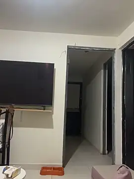 naomy26 online show from November 13, 2025, 7:34 am